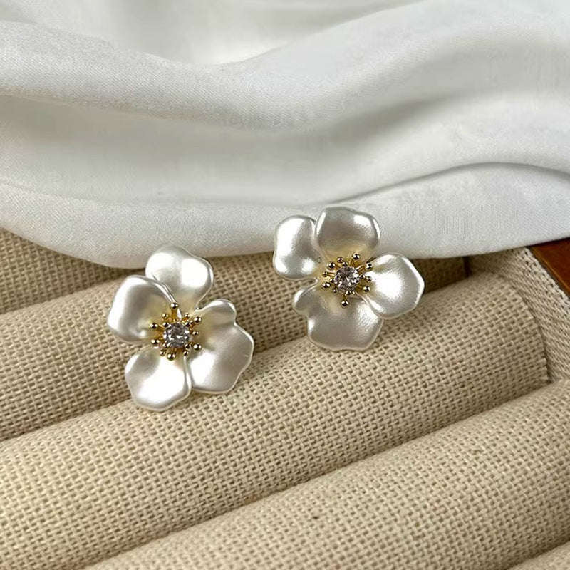 Orecchino vintage fatto a mano