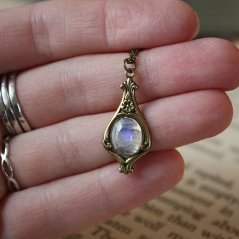 Collana bellissimo con stile unico