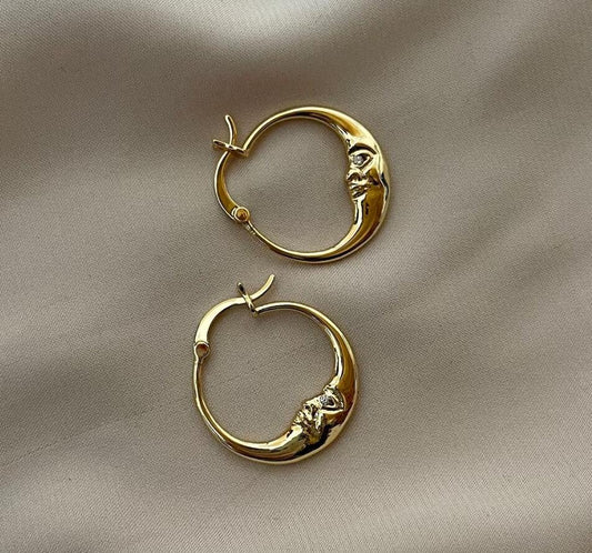 Orecchino vintage fatto a mano