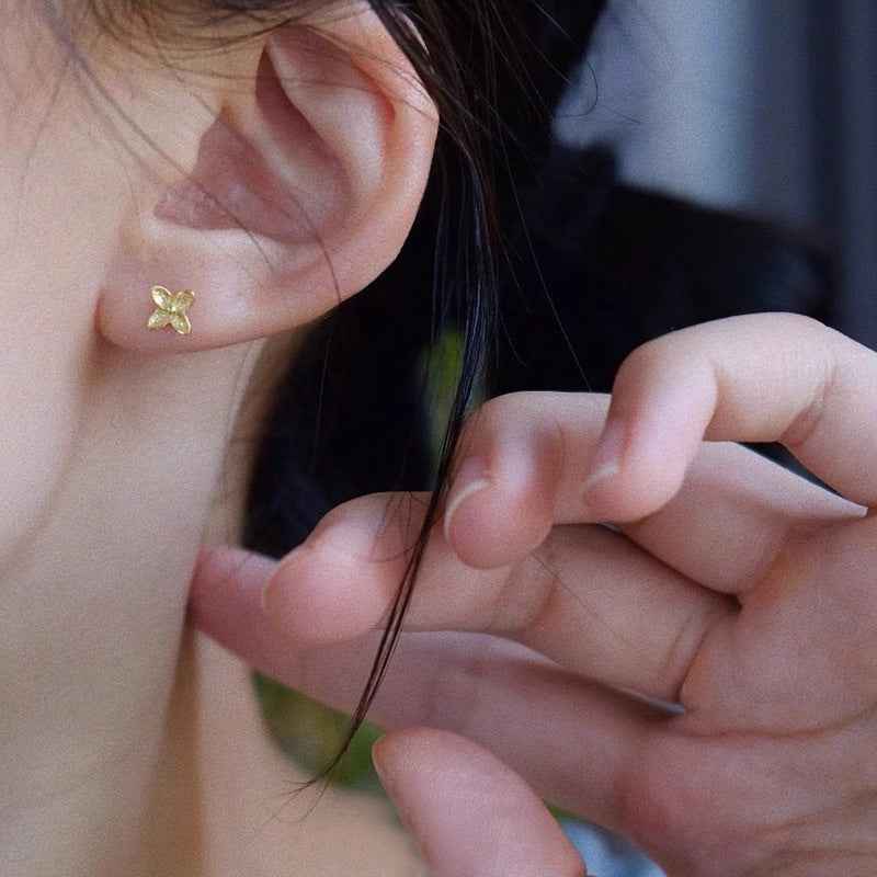 Orecchino affascinante per ogni occasione