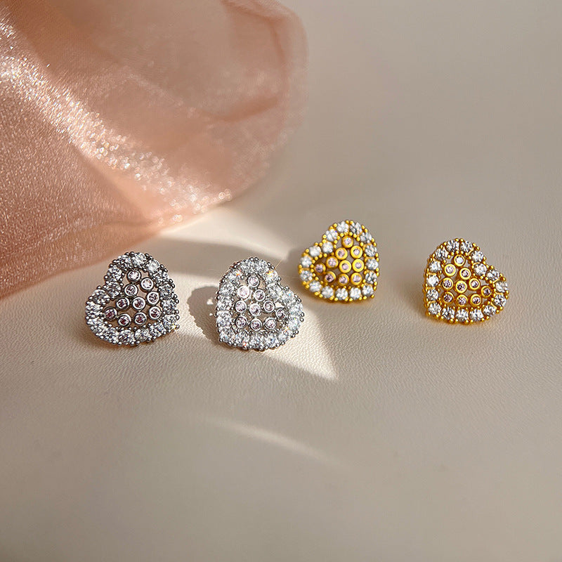 Orecchino bellissimo con stile unico