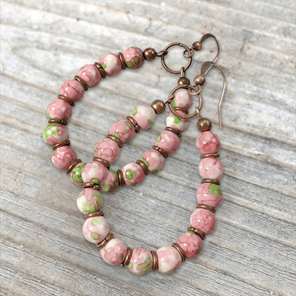 Orecchino artigianale delicato