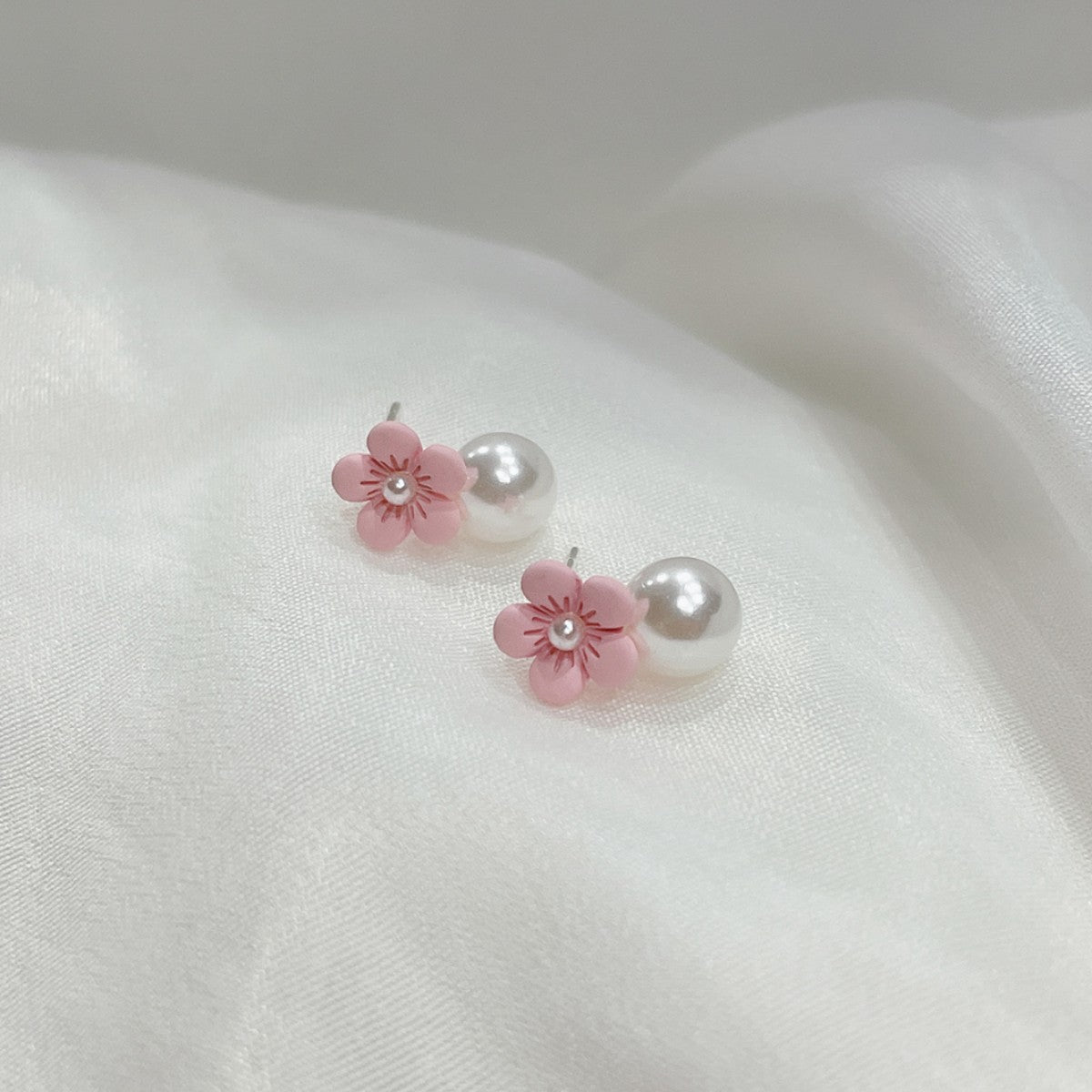 Perla Orecchino vintage fatto a mano