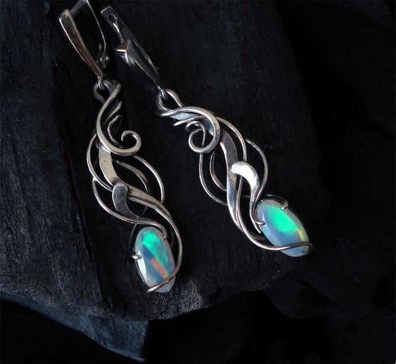 Orecchino affascinante per ogni occasione