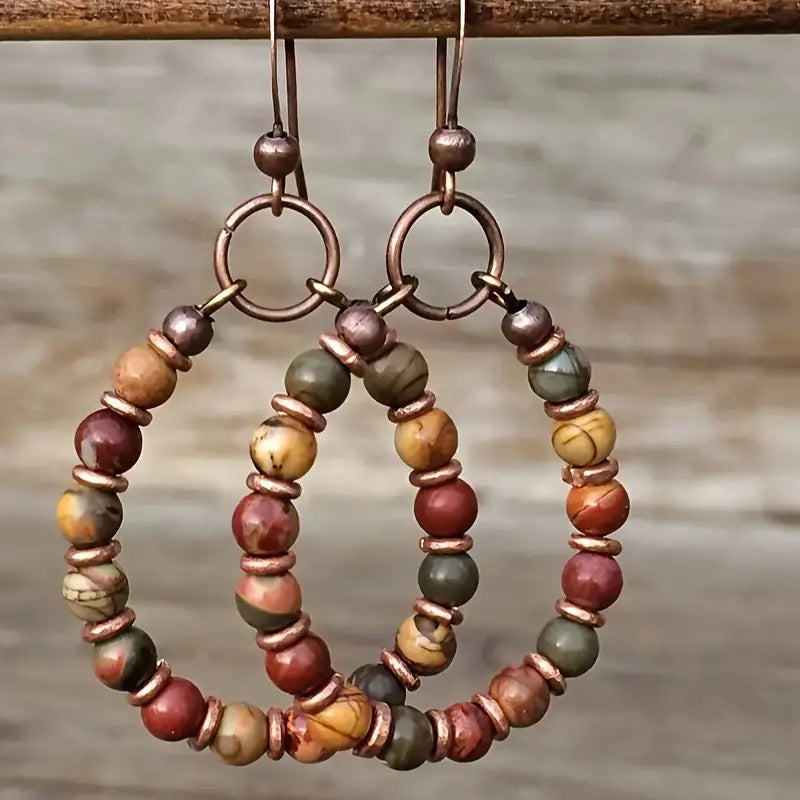 Orecchino artigianale delicato