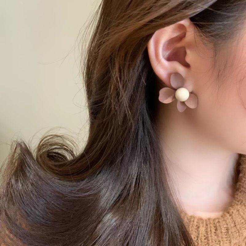 Orecchino affascinante per ogni occasione