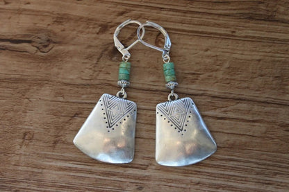 Orecchino vintage fatto a mano