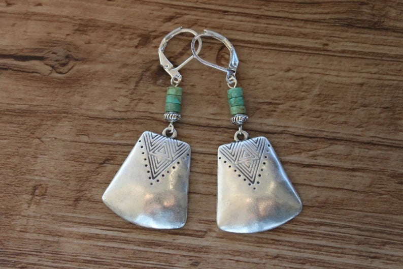 Orecchino vintage fatto a mano