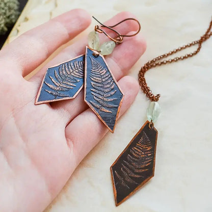 Orecchino classico dal fascino senza tempo