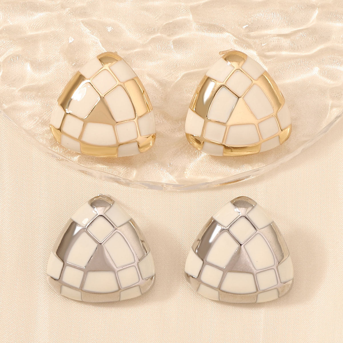 Orecchino elegante per ogni occasione