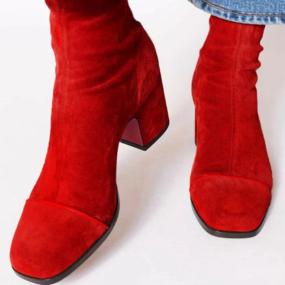 Stivali ortopedici aggraziati per un look moderno