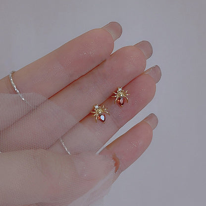 Orecchino vintage fatto a mano