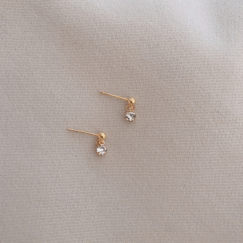 Orecchino classico dal fascino senza tempo