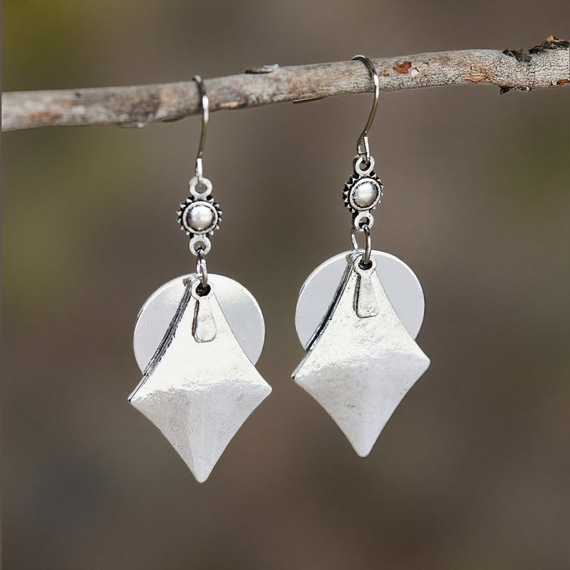 Orecchino affascinante per ogni occasione