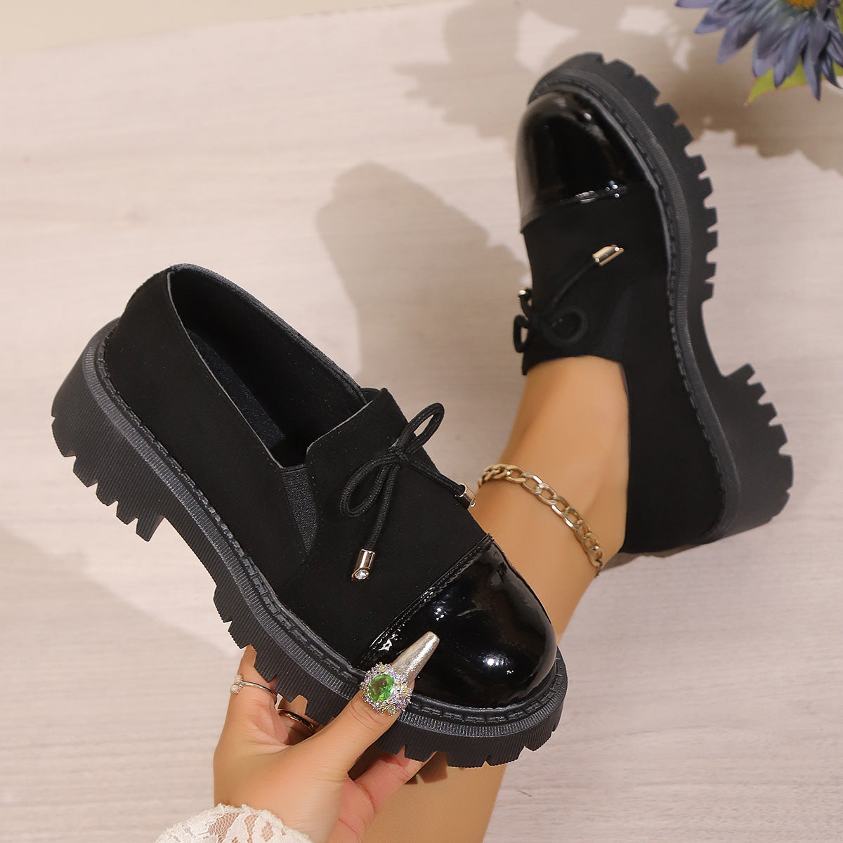 Scarpe Ortopediche Ispirate al Vintage