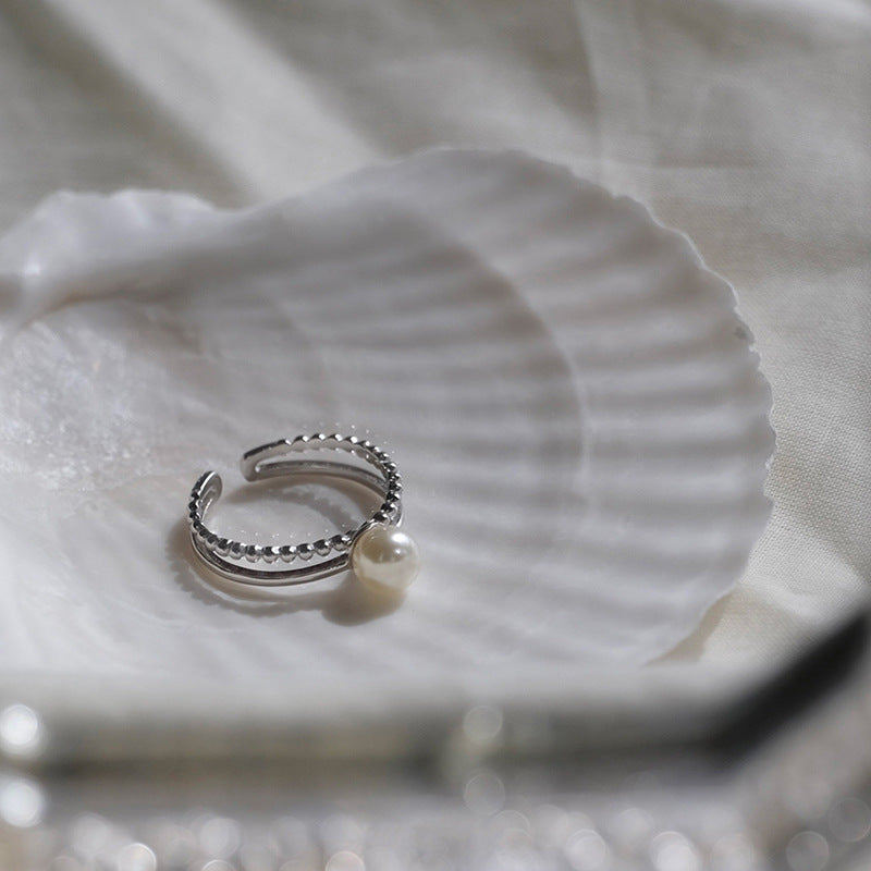 Anello bellissimo con stile unico