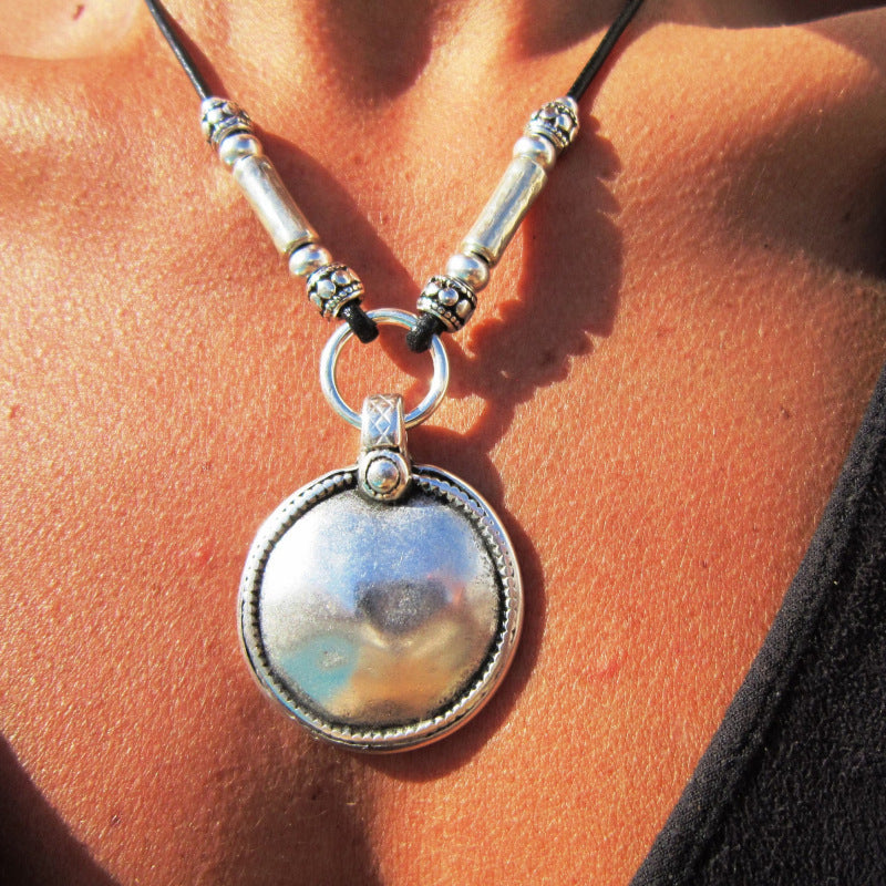 Argento Ciondolo vintage fatto a mano