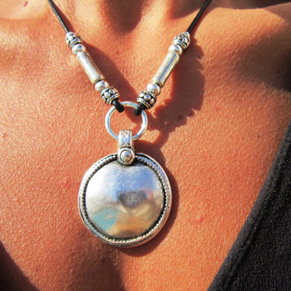 Argento Ciondolo vintage fatto a mano