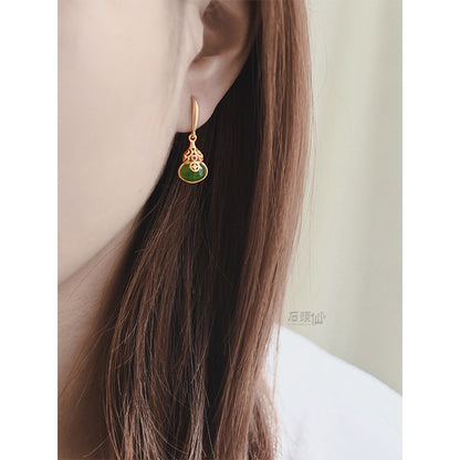 Argento Orecchino bellissimo con stile unico