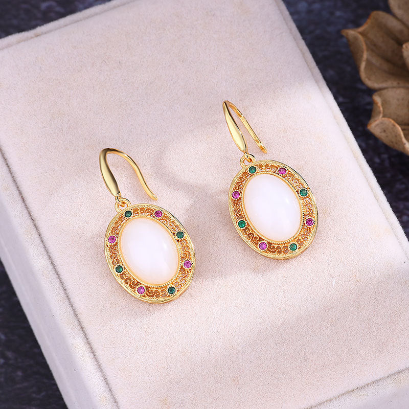 Orecchino artigianale delicato