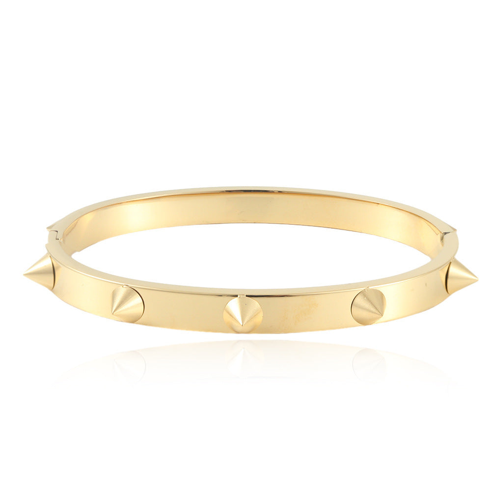 Bracciale bellissimo con stile unico