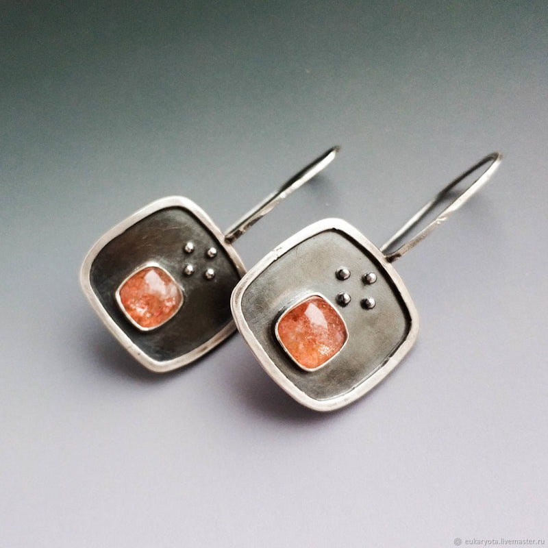 Orecchino vintage fatto a mano