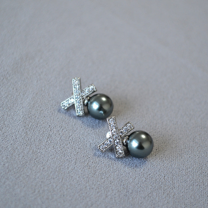 Argento Orecchino artigianale delicato