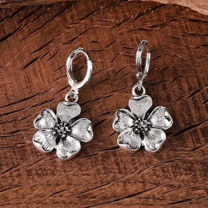 Orecchino bellissimo con stile unico