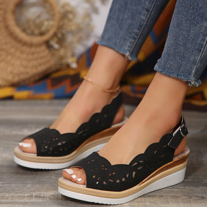 Sandali Ortopediche Aggraziate dal Look Moderno