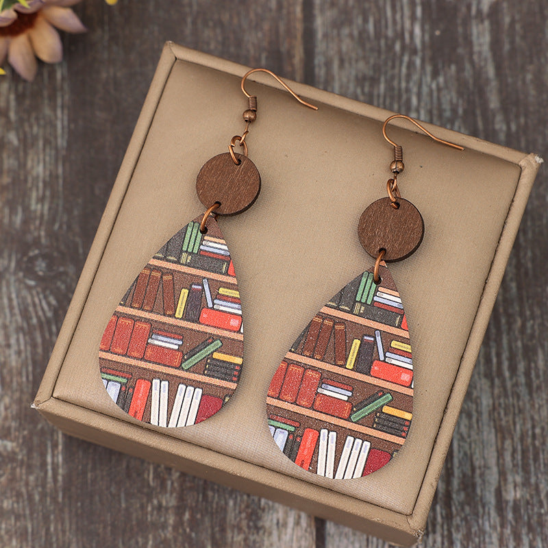 Orecchino artigianale delicato