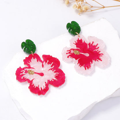 Orecchino artigianale delicato