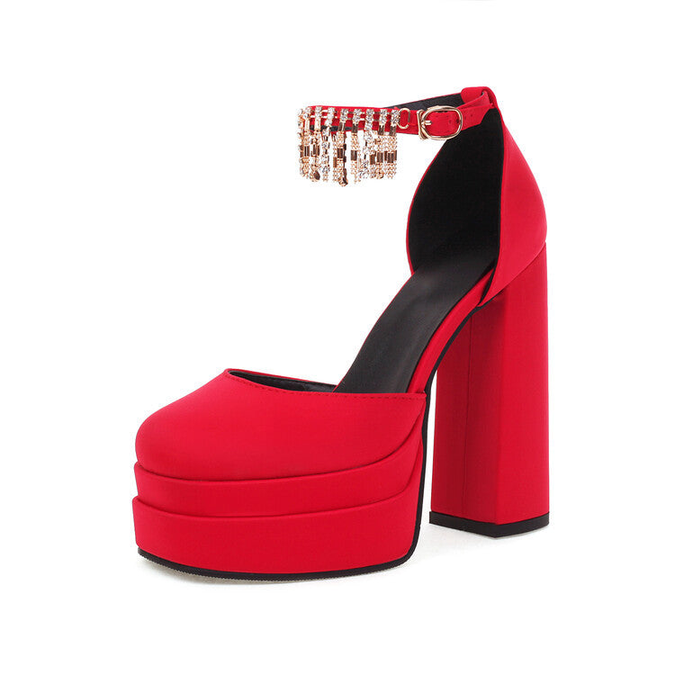 Scarpe Ortopediche Aggraziate dal Look Moderno