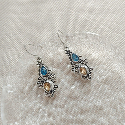 Orecchino artigianale delicato