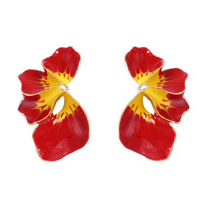 Orecchino artigianale delicato