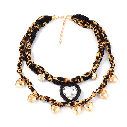 Gioiello vintage fatto a mano