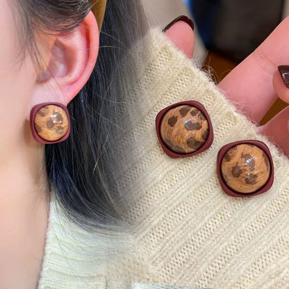 Orecchino affascinante per ogni occasione