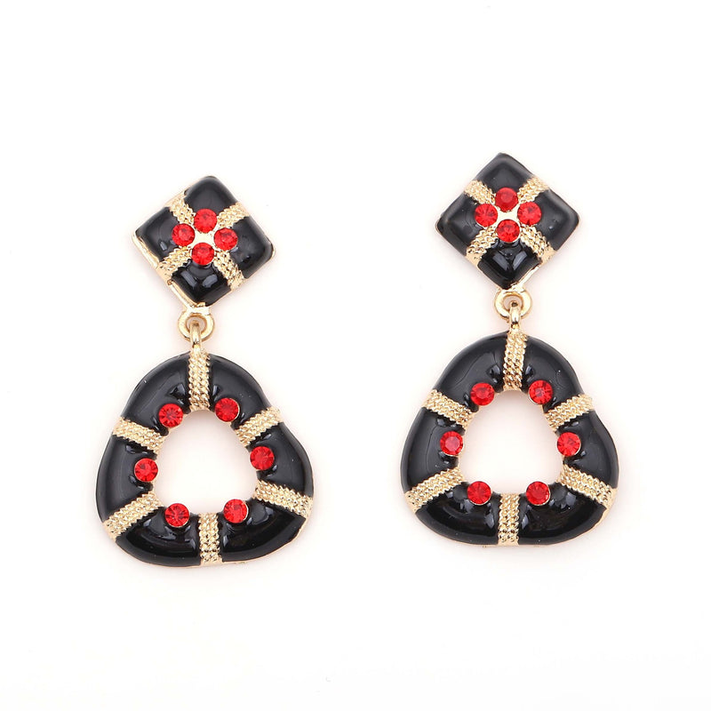 Orecchino elegante per ogni occasione