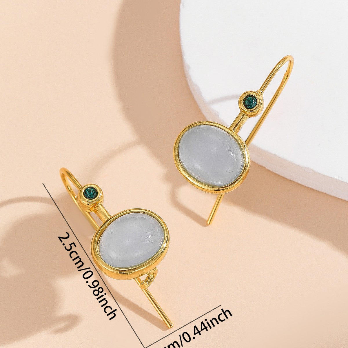 Orecchino affascinante per ogni occasione