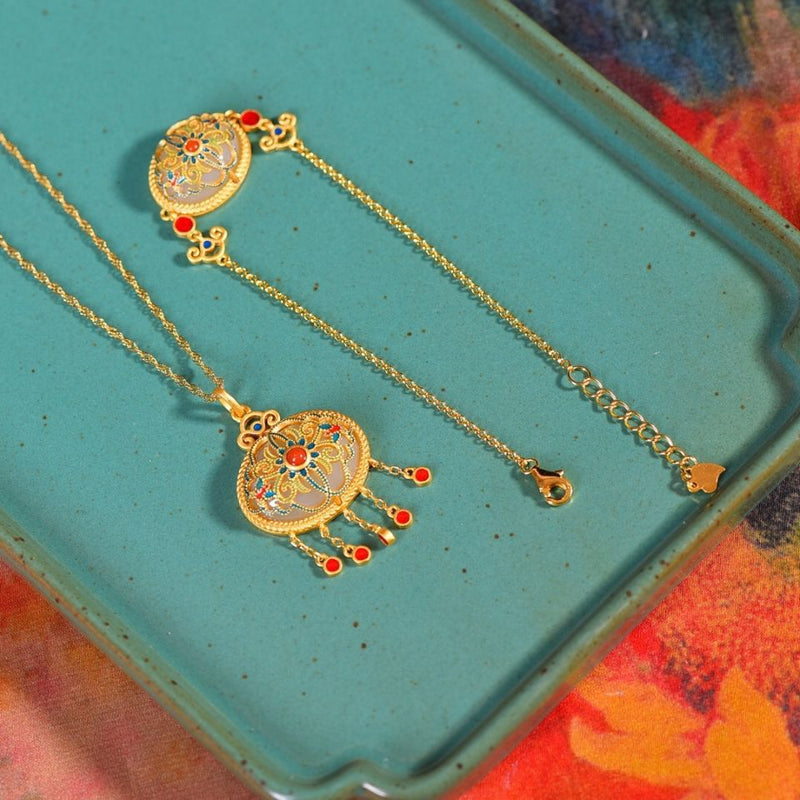 Oro Parure bellissimo con stile unico