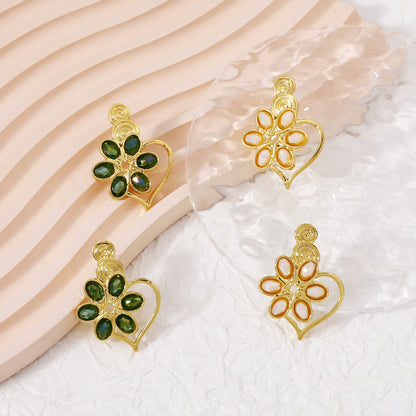 Orecchino artigianale delicato