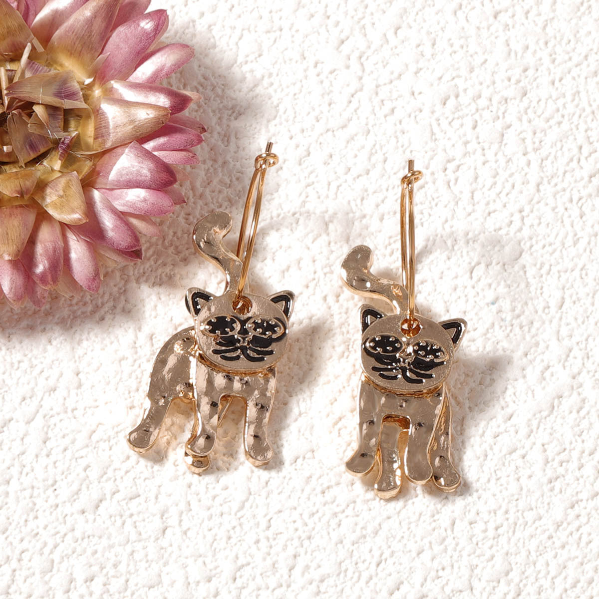 Orecchino classico dal fascino senza tempo