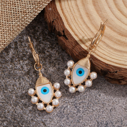 Orecchino romantico per momenti speciali