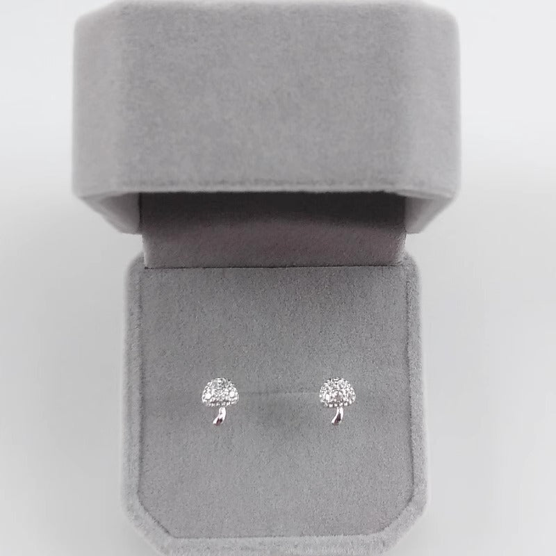 Orecchino affascinante per ogni occasione