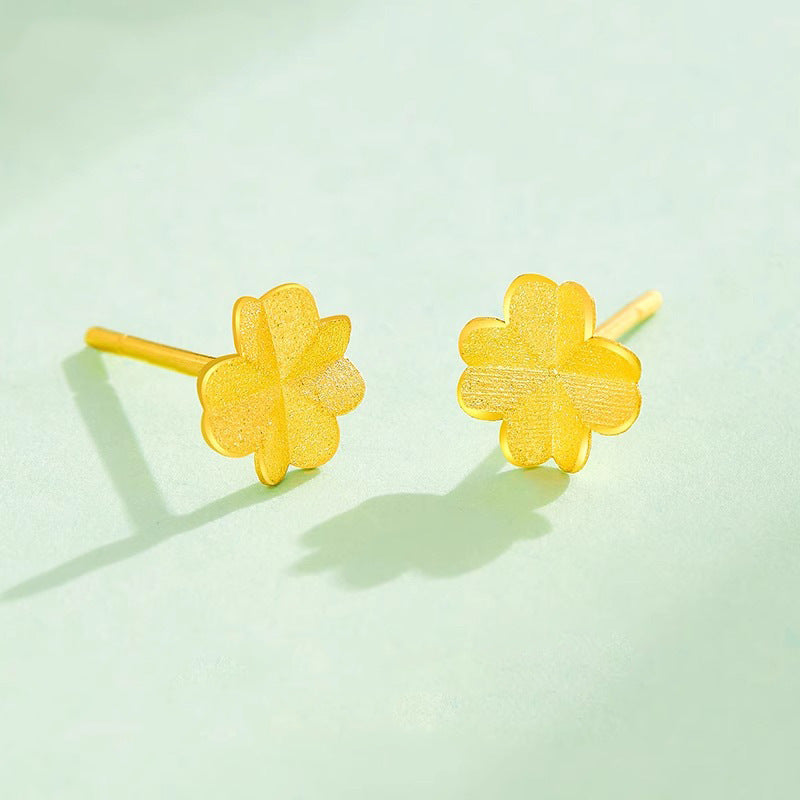 Orecchino classico dal fascino senza tempo