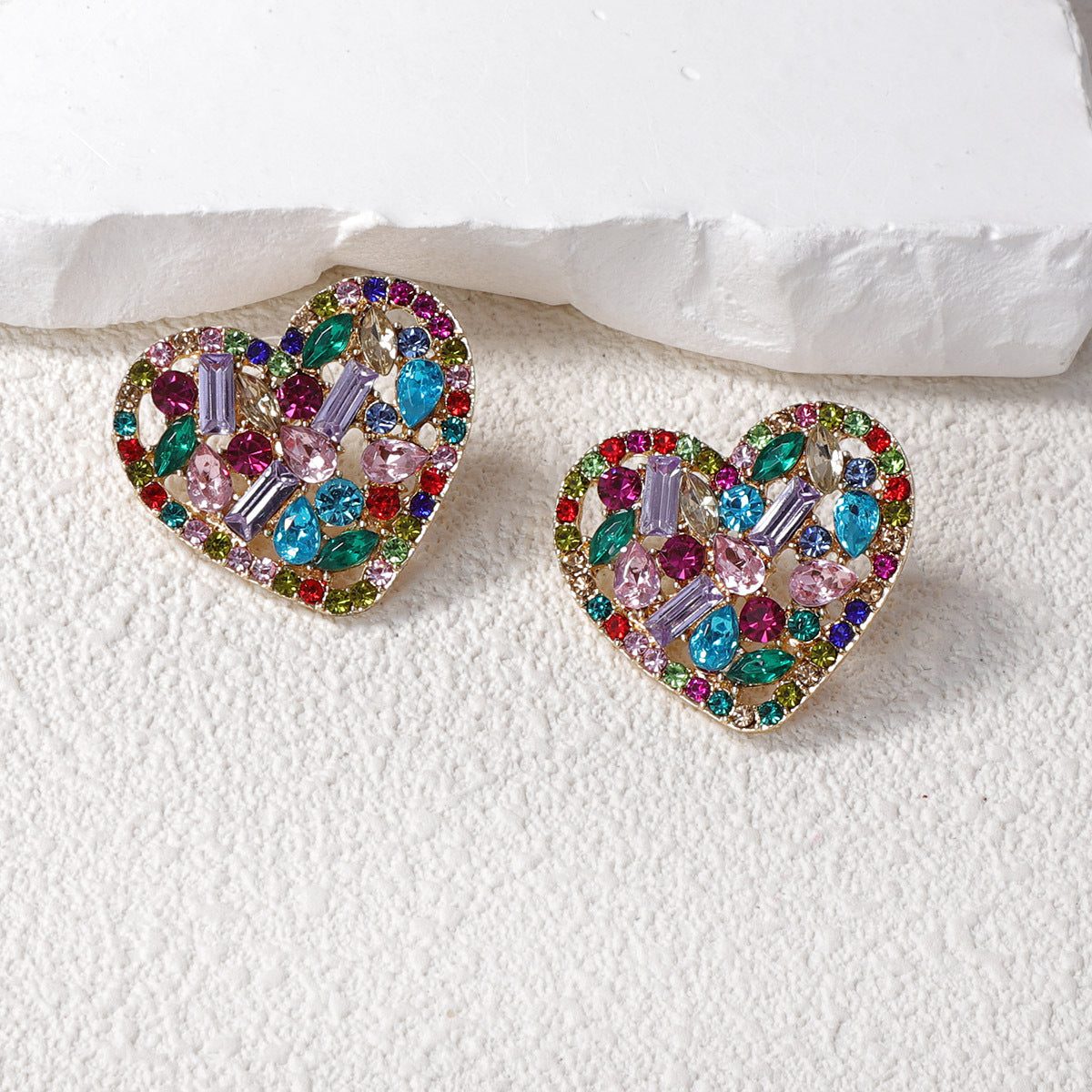 Orecchino vintage fatto a mano