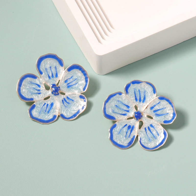 Orecchino bellissimo con stile unico