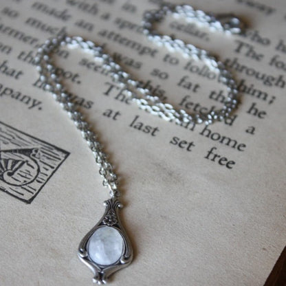 Collana bellissimo con stile unico