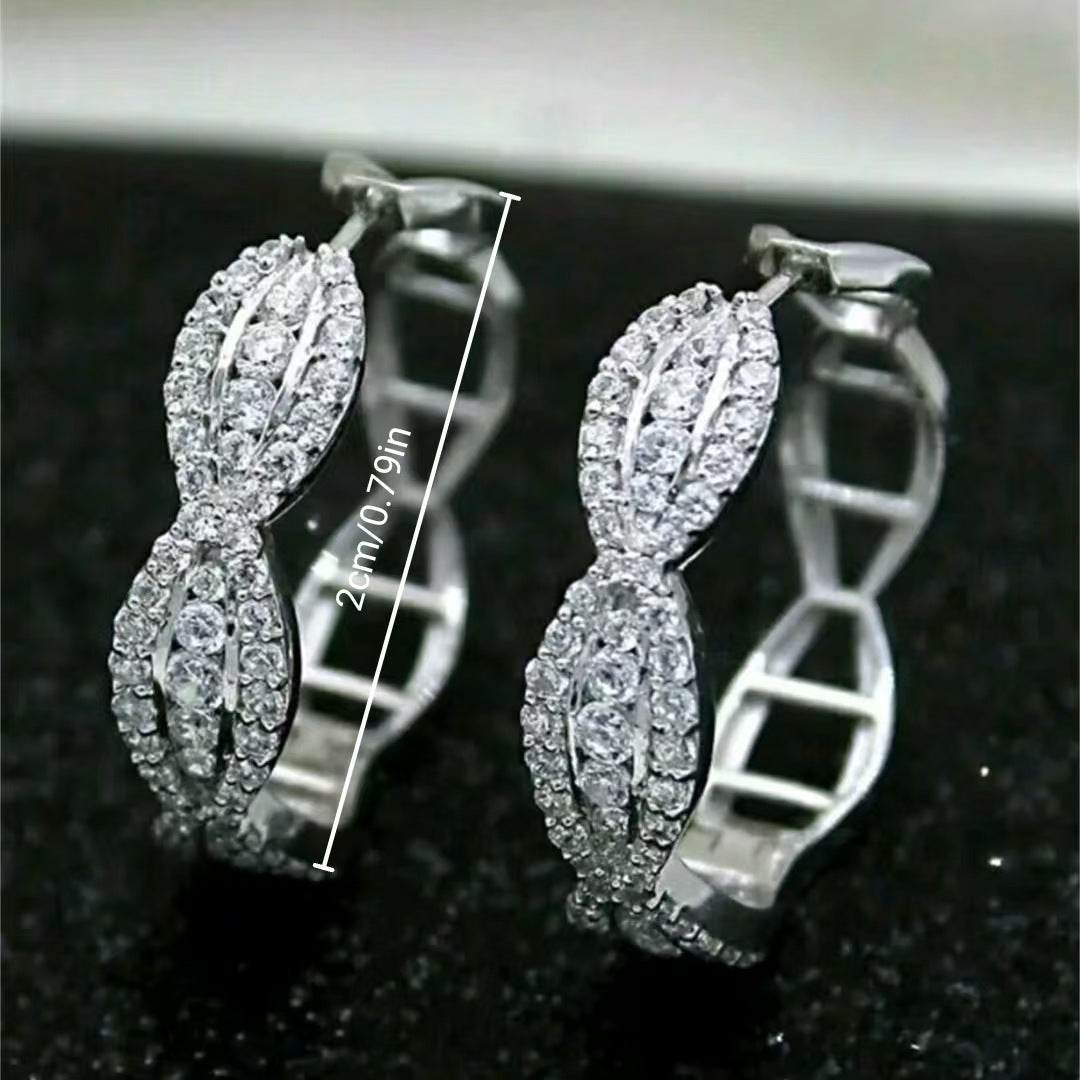 Orecchino elegante per ogni occasione