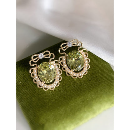 Orecchino vintage fatto a mano