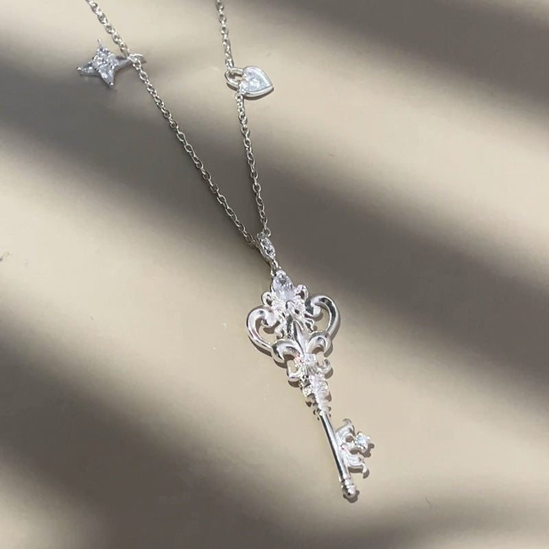 Gioiello bellissimo con stile unico